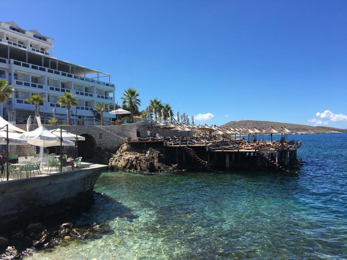 Loli Apartment Luxury White Residence Saranda Zewnętrze zdjęcie