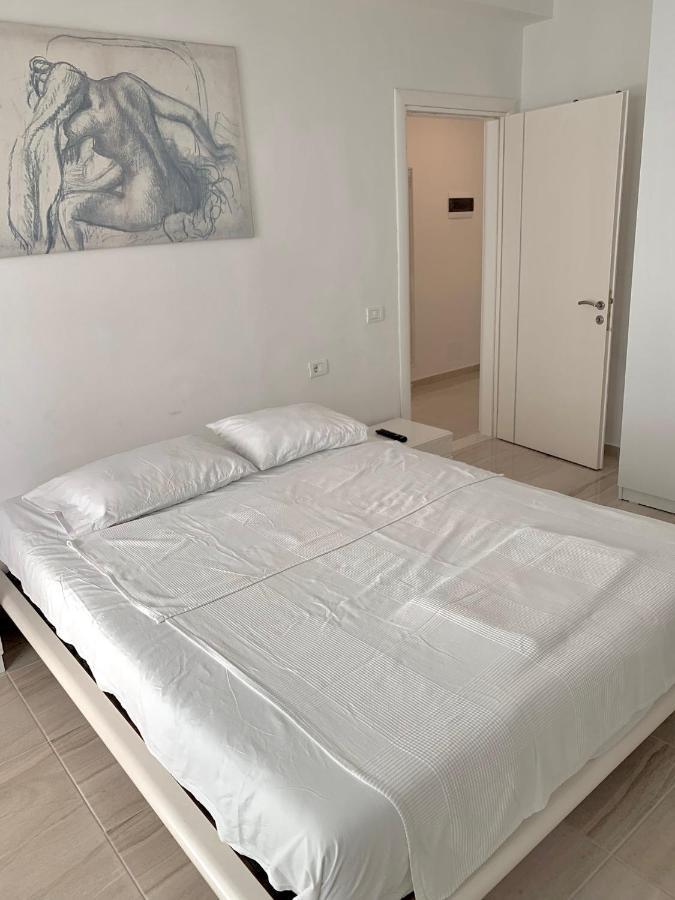 Loli Apartment Luxury White Residence Saranda Zewnętrze zdjęcie