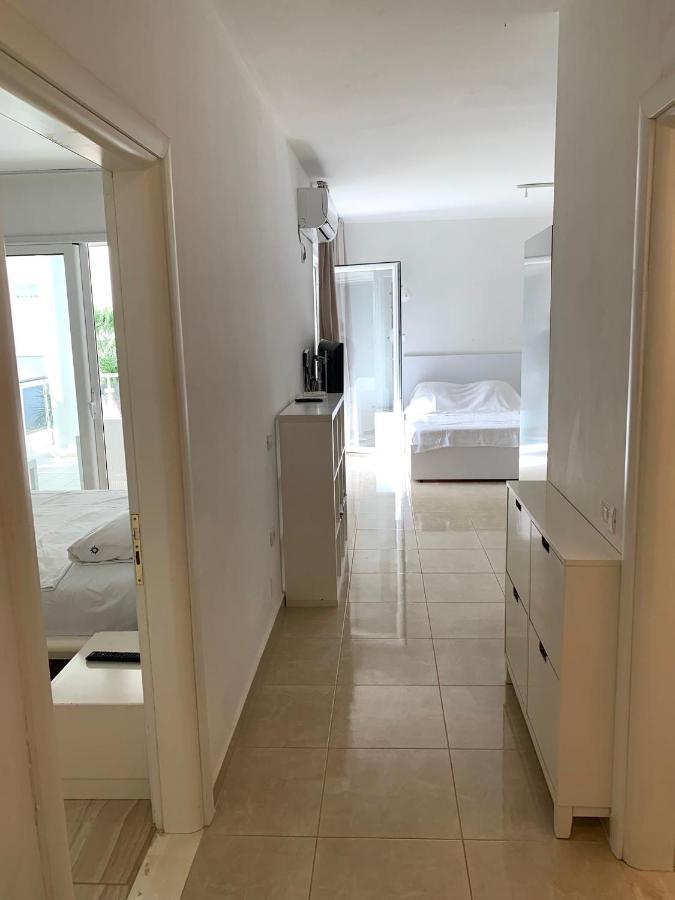 Loli Apartment Luxury White Residence Saranda Zewnętrze zdjęcie