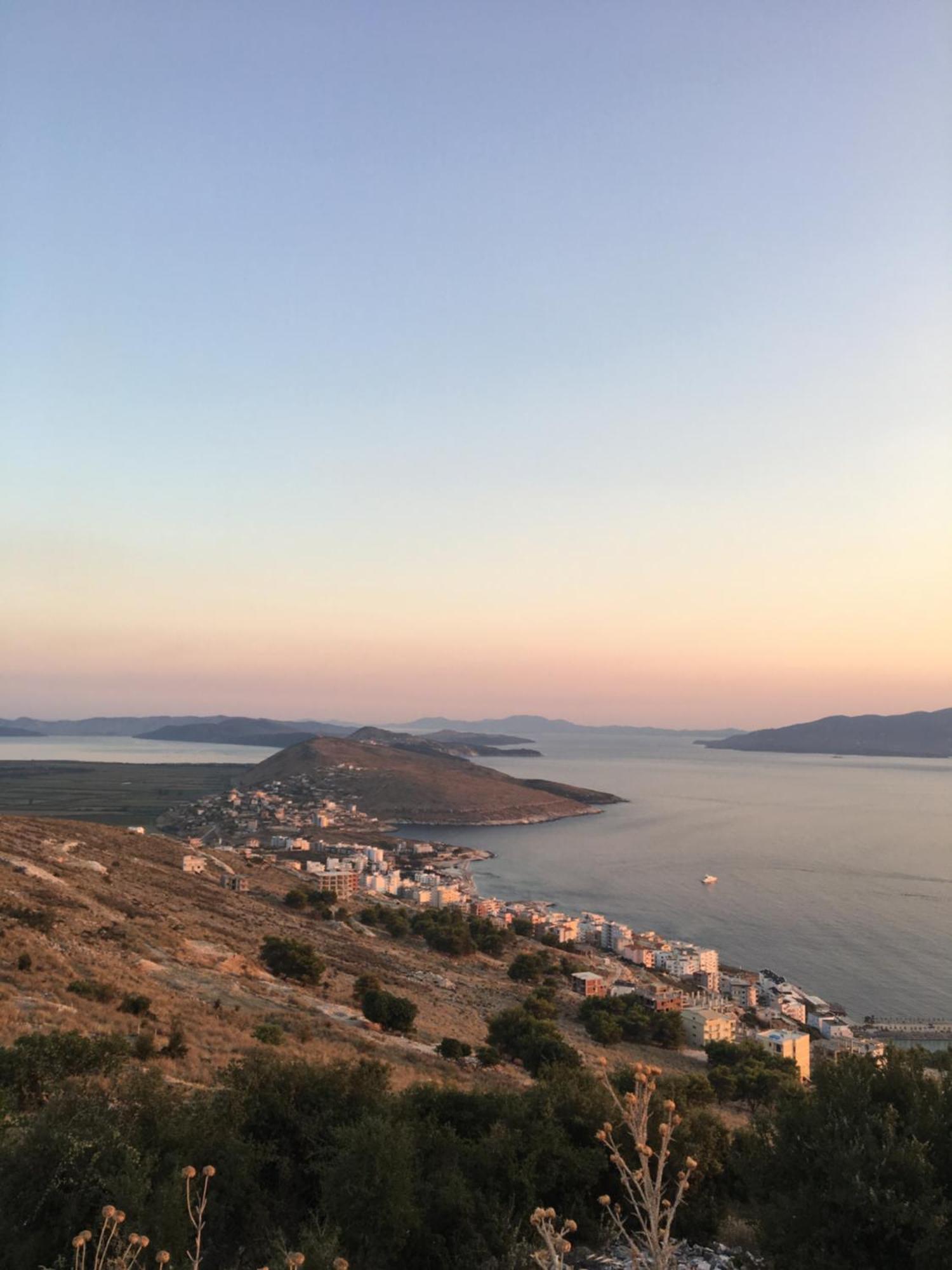 Loli Apartment Luxury White Residence Saranda Zewnętrze zdjęcie