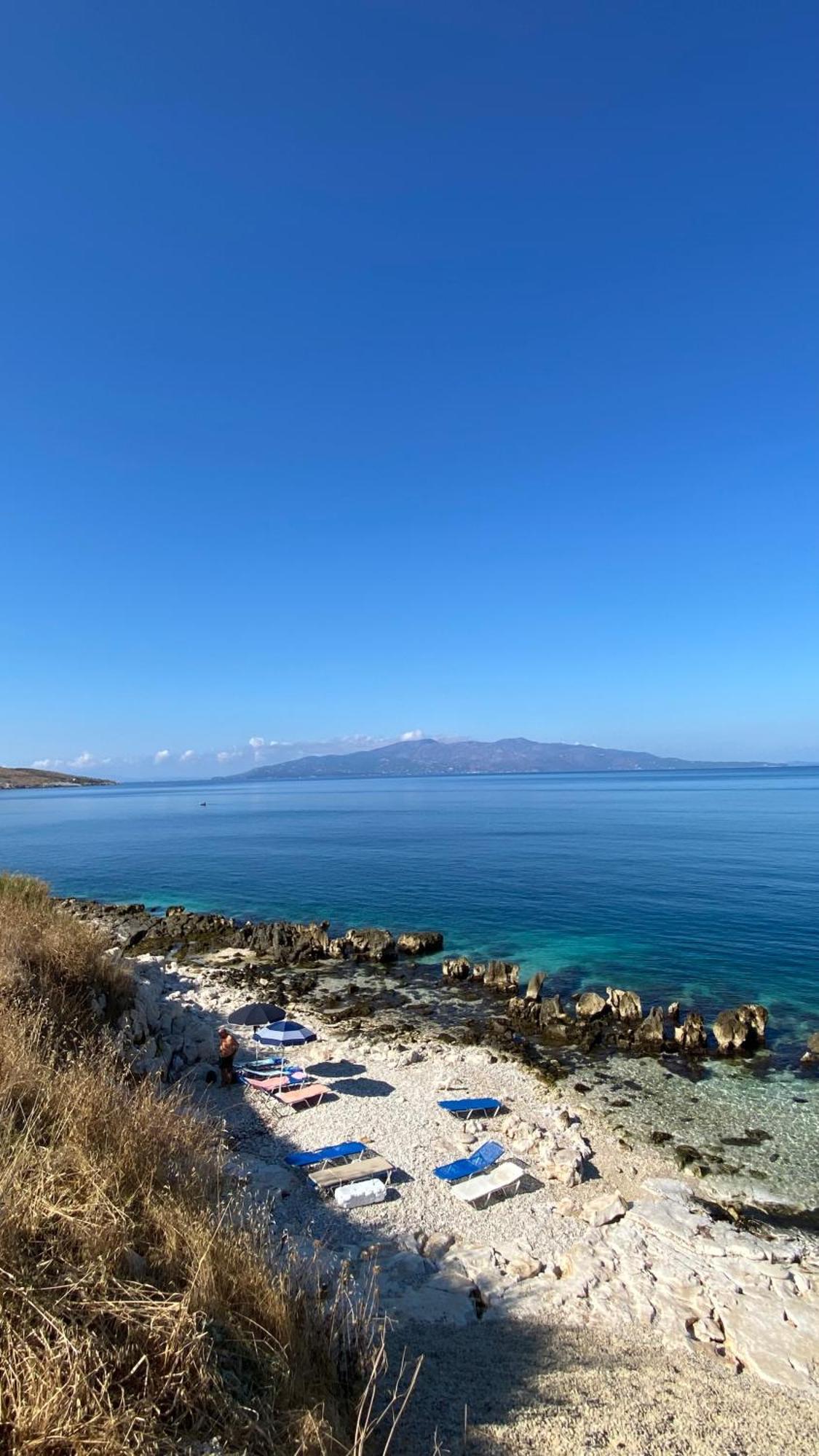 Loli Apartment Luxury White Residence Saranda Zewnętrze zdjęcie